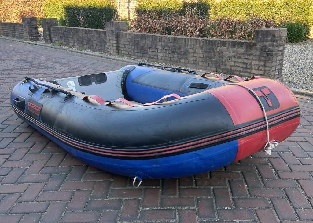 Leuke Tohatsu rubberboot. Iets werk, Watersport en Boten, Vis- en Consoleboten, Ophalen, Gebruikt, Buitenboordmotor