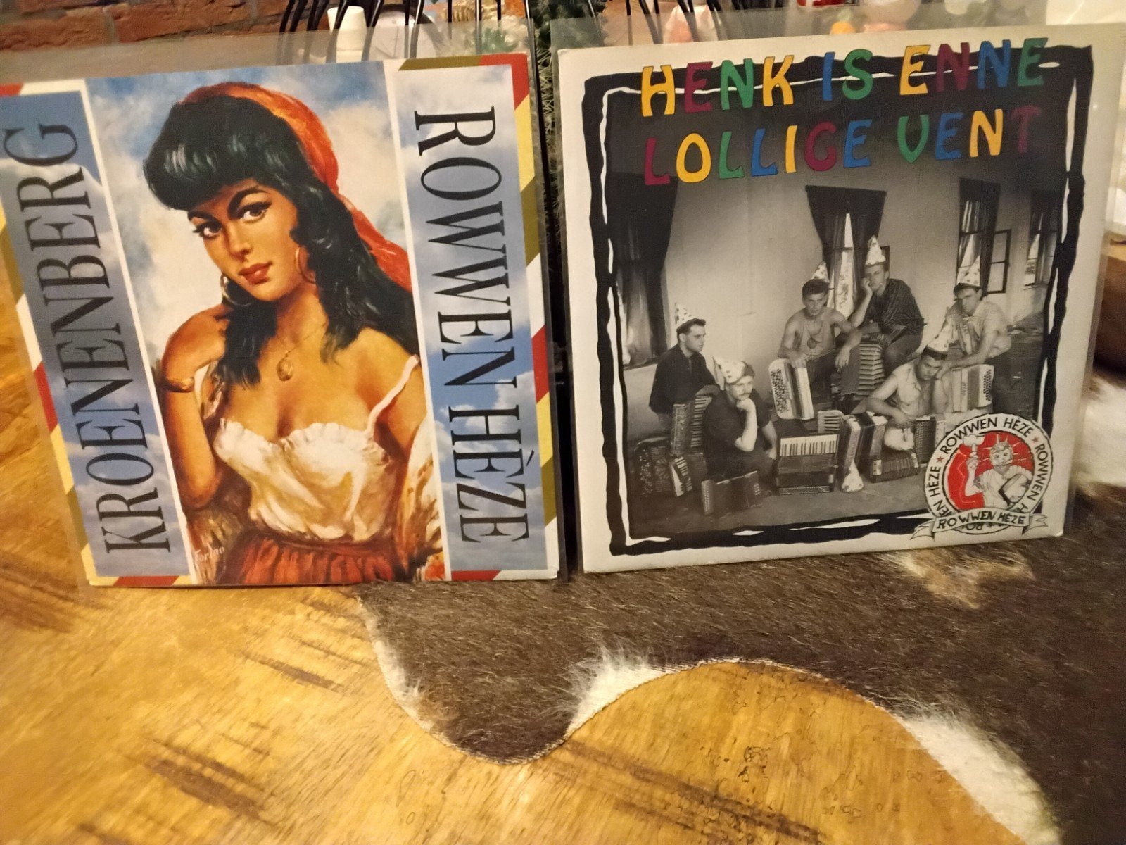 ROWWEN HEZE singles Kroenen berg vinyl 2 stuks, Ophalen of Verzenden, Zo goed als nieuw, Overige formaten, Levenslied of Smartlap
