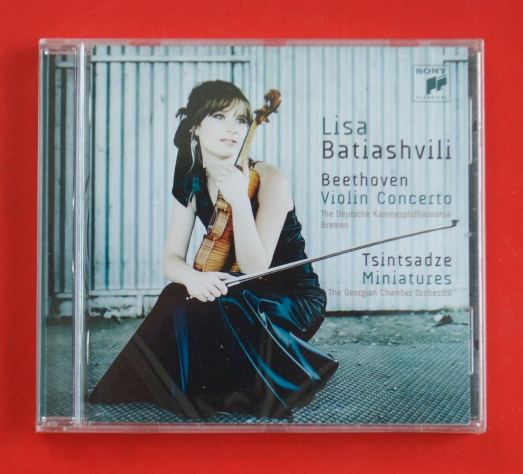 cd Lisa Batiashvili Beethoven violin concerto Tsintsadze, Ophalen of Verzenden, Classicisme, Zo goed als nieuw, Overige typen