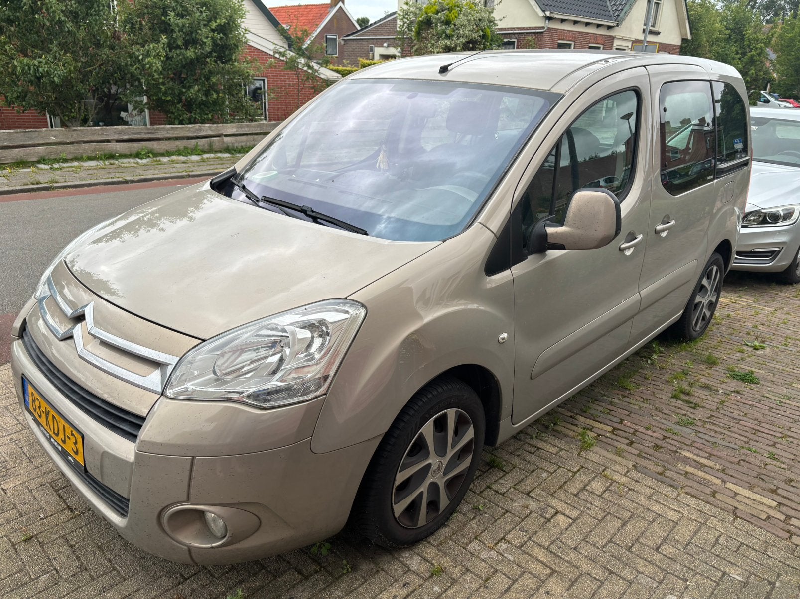 Citroën Berlingo 1.6 Hdif 80KW 2009 Beige, Auto's, Citroën, Voorwielaandrijving, 4 cilinders, 1404 kg, Beige