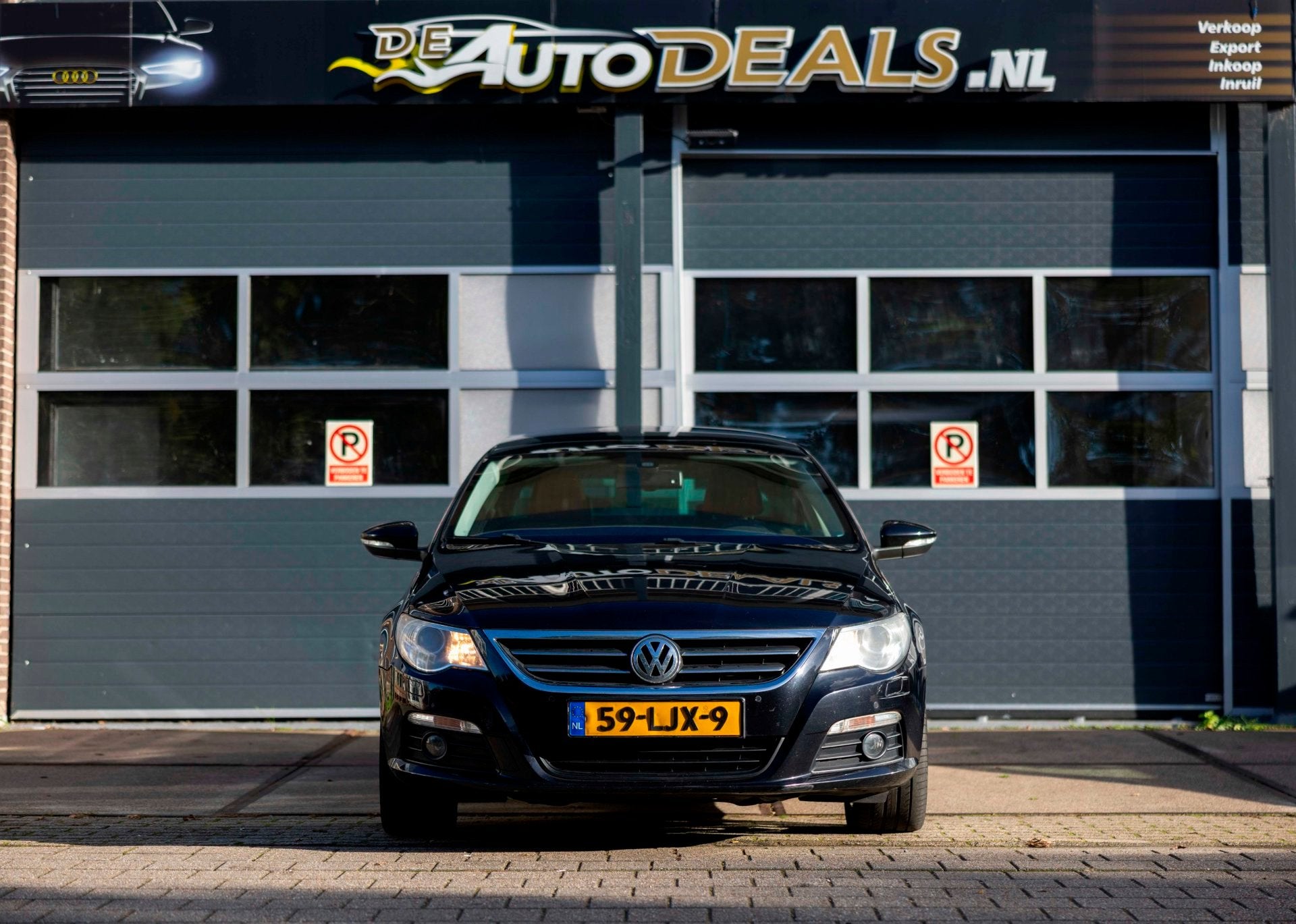 Volkswagen Passat CC 1.8 TSI 4p AUTOMAAT|PANO|LEER|AIRCO, Auto's, 4 cilinders, 4 stoelen, Zwart, 161 pk