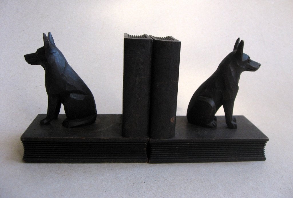 Art deco handgesneden houten boekensteunen met wolfshonden, Antiek en Kunst, Antiek | Woonaccessoires, Ophalen of Verzenden