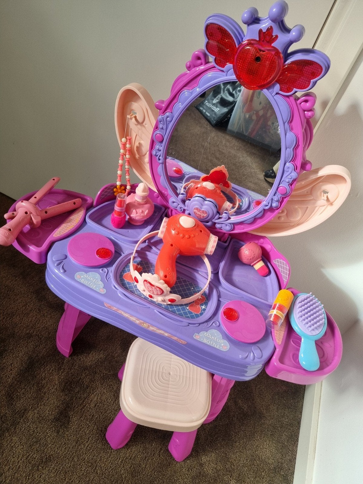 Make-up tafel met accessoires voor kinderen, Ophalen, Gebruikt, Meisje