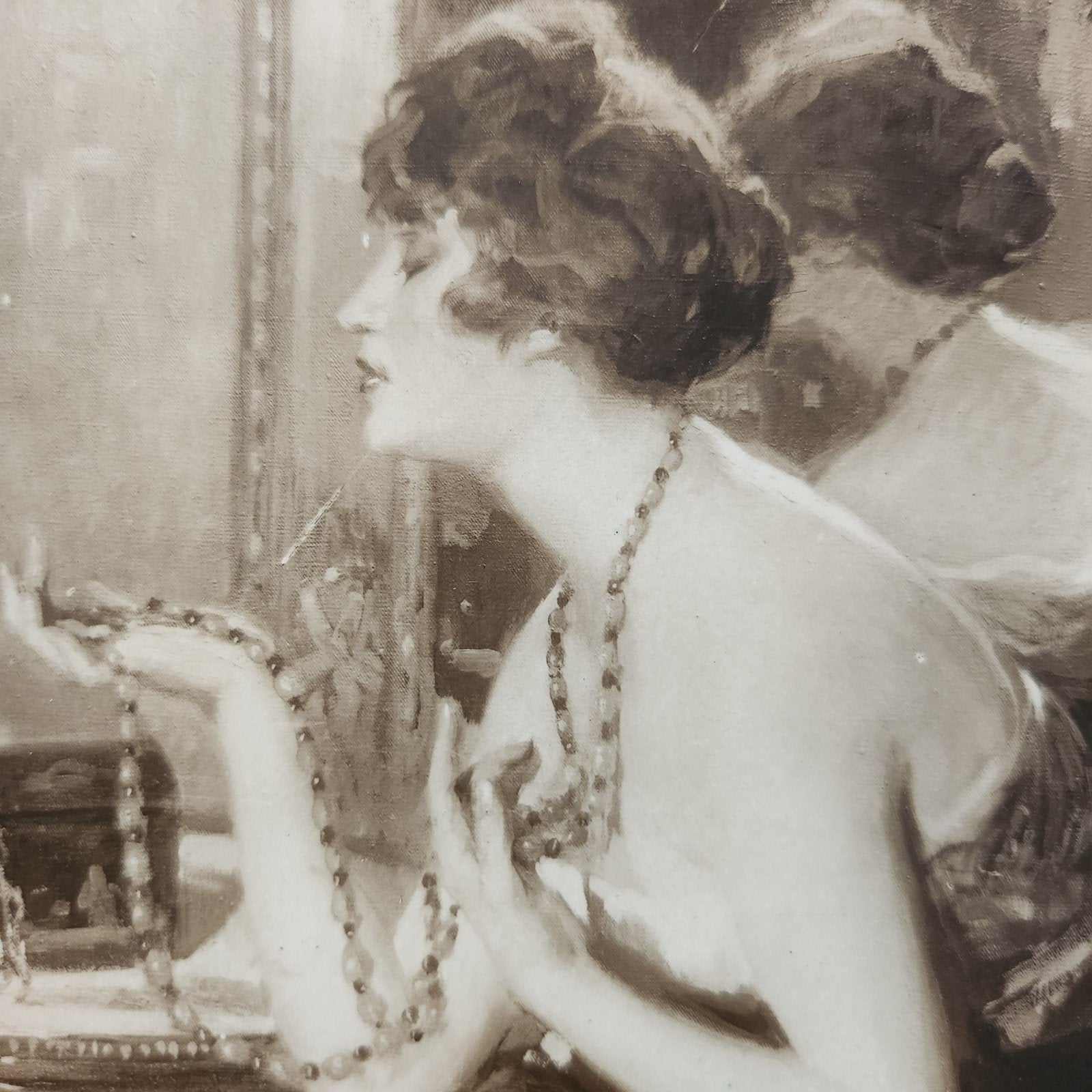 <1930 Ansichtkaart Vrouw met Amber Collier - Cyprien Boulet, Verzenden, 1920 tot 1940, Ongelopen, Cultuur en Media