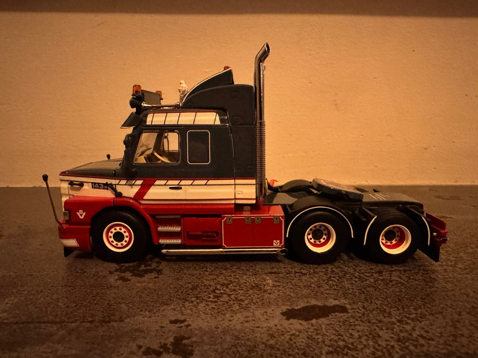 WSI MODELS Back To the oldskool Scania torpedo van der hart, Ophalen of Verzenden, Zo goed als nieuw, Bus of Vrachtwagen, Wsi