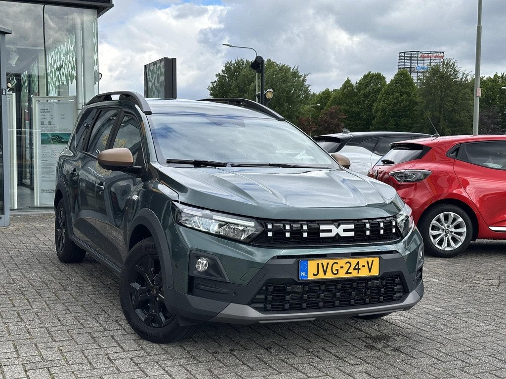 Dacia Jogger Hybrid 155 Limited Edition 7-Zits l DEMOVOORDEE, Auto's, Dacia, Euro 6, 7 stoelen, Origineel Nederlands, Bedrijf