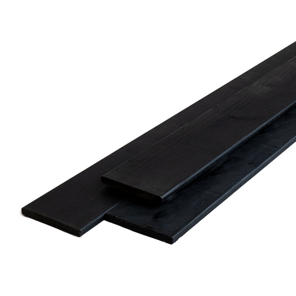 Douglas planken, zwart gespoten. Rechte planken! (*)