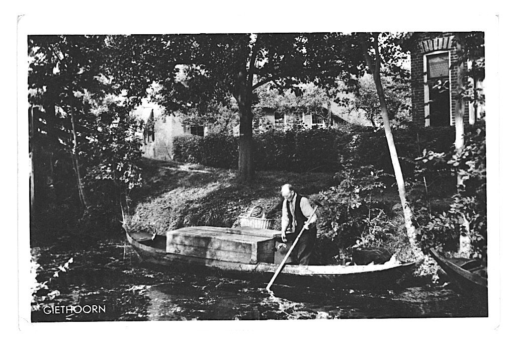 972814	Giethoorn	Punter waarsch de Bakker	1949	Gelopen, Ophalen of Verzenden, 1940 tot 1960, Gelopen, Overijssel