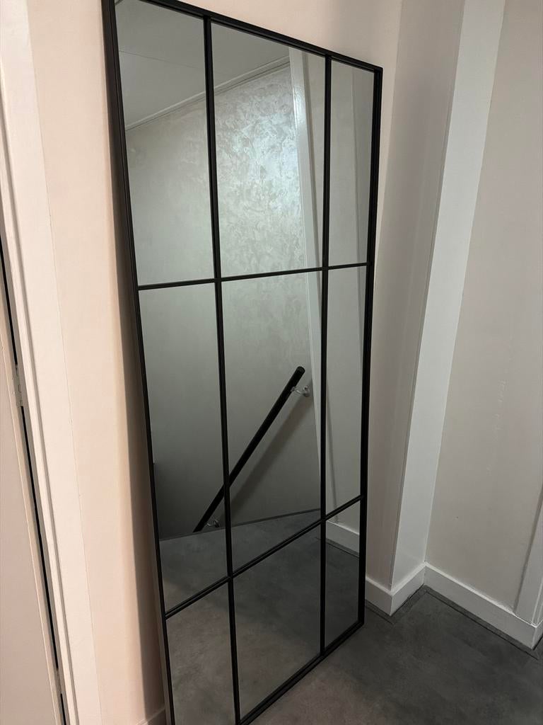 Nieuwe JYSK STUDSTRUP spiegel 80x180 zwart, Huis en Inrichting, Ophalen of Verzenden, Zo goed als nieuw