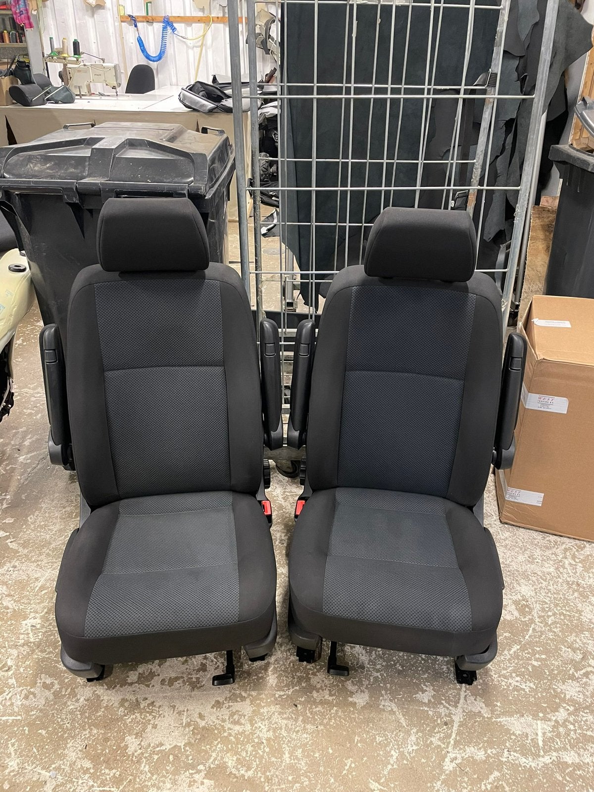 Volkswagen Transporter T6 comfortstoelen SIMORA, Ophalen, Volkswagen