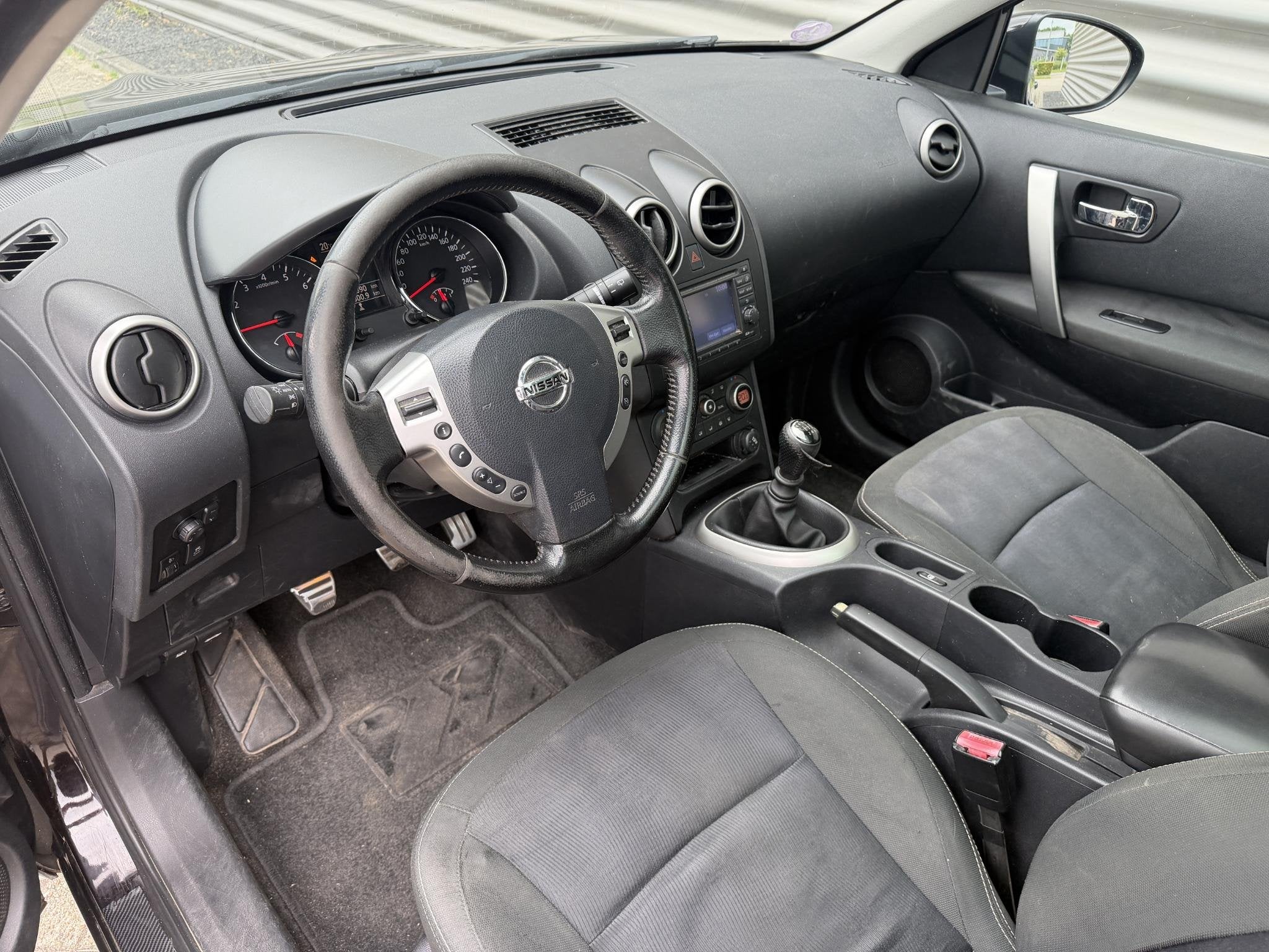 Nissan Qashqai 2.0 Connect Edition Trekhaak, Euro 5, Stof, Gebruikt, Parkeersensor