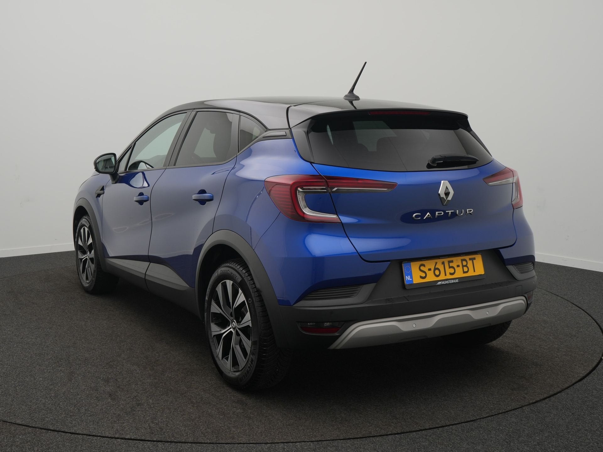Renault Captur TCe 90 Evolution - Occasion Lease vanaf €39, Auto's, Voorwielaandrijving, 12 maanden, Gebruikt, Leder en Stof