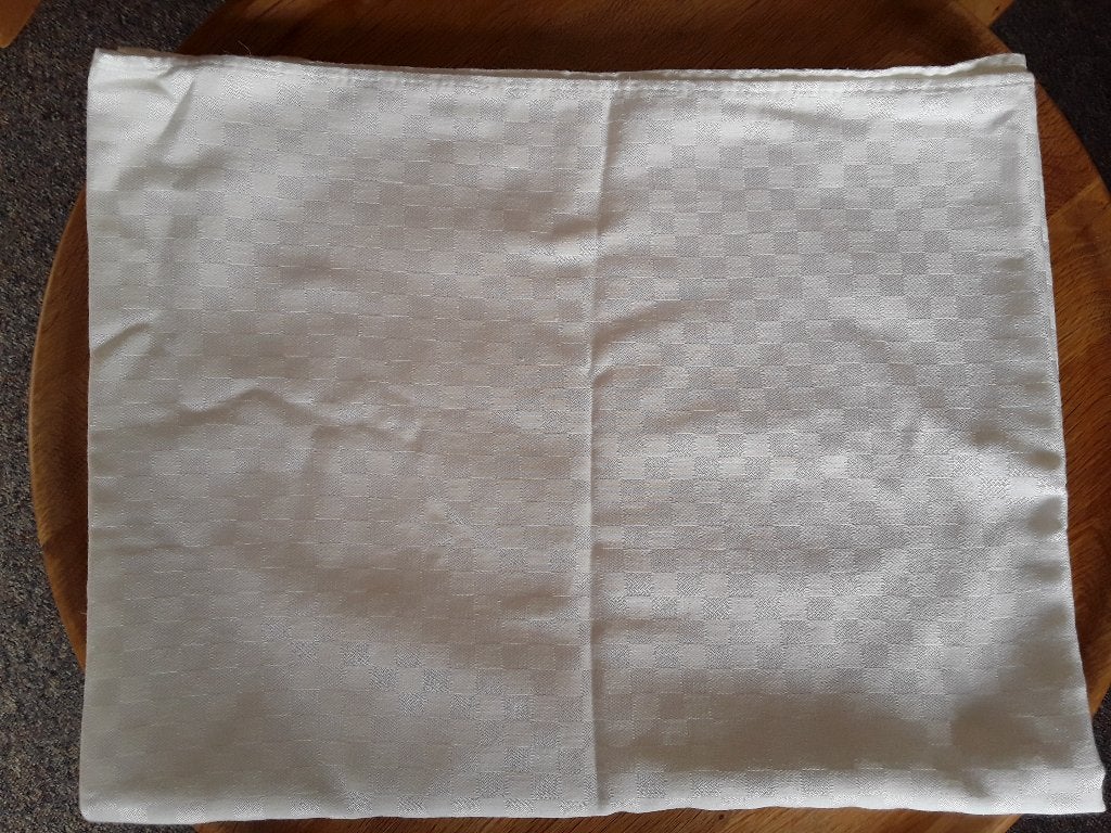 wit tafellaken van 195 x 155 cm., Ophalen of Verzenden, Zo goed als nieuw, 195 cm, 155 cm