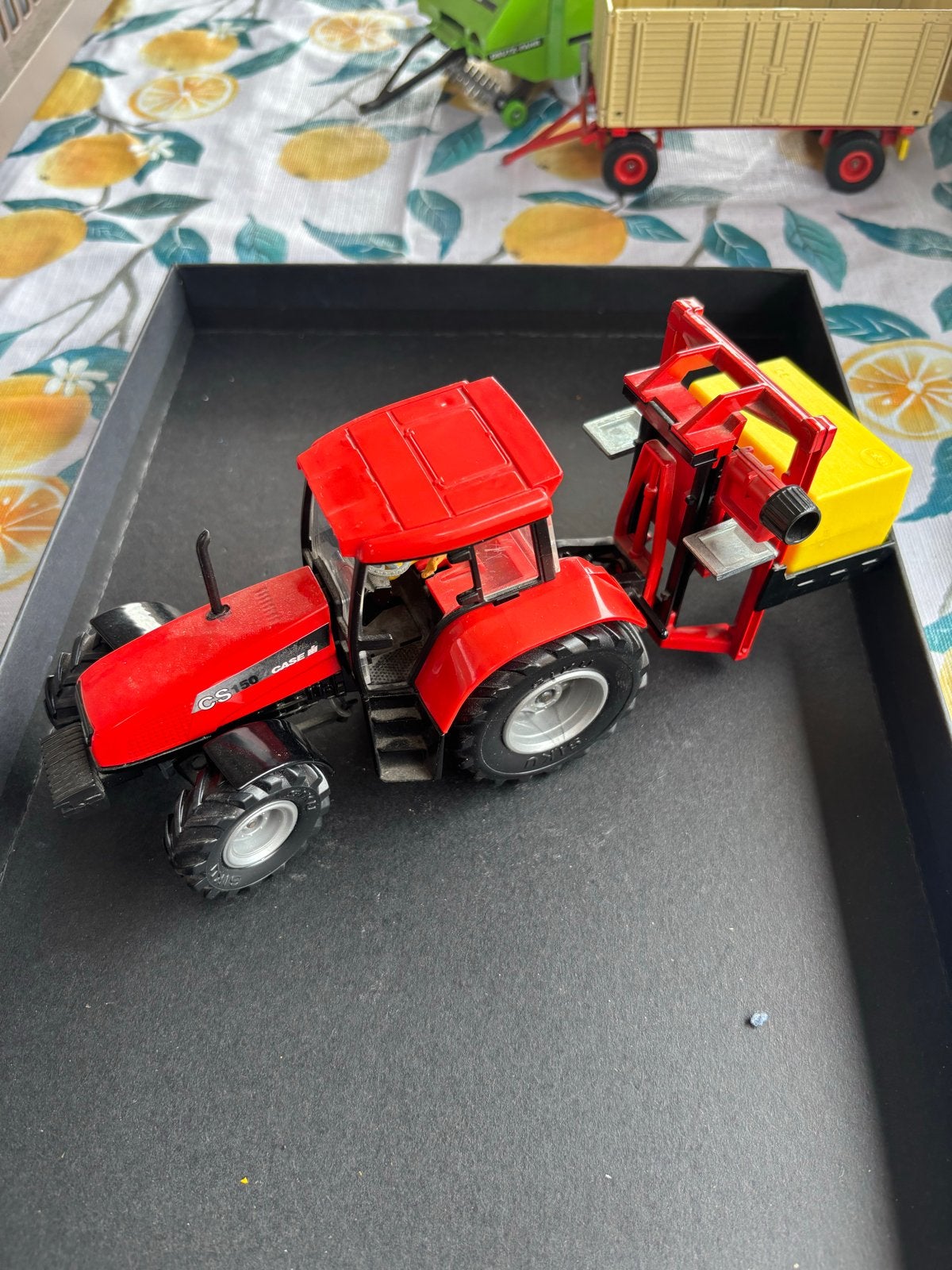 Siku tractoren. Case CS150 en Massey Ferguson, Ophalen of Verzenden, Gebruikt