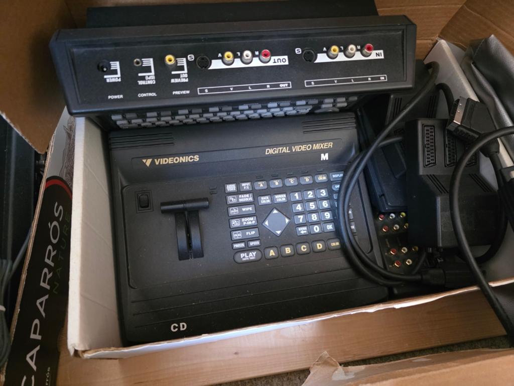 Videonics Digital Video Mixer MX-1 - Vintage Videobewerking, Ophalen, Video