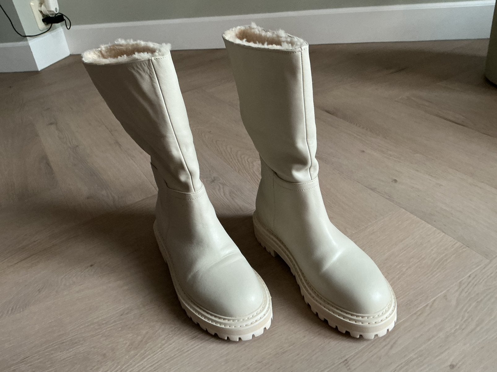 Half hoge laarzen geheel gevoerd tot aan tenen van echt leer, Beige, Lage of Enkellaarzen, Nieuw, Ophalen of Verzenden