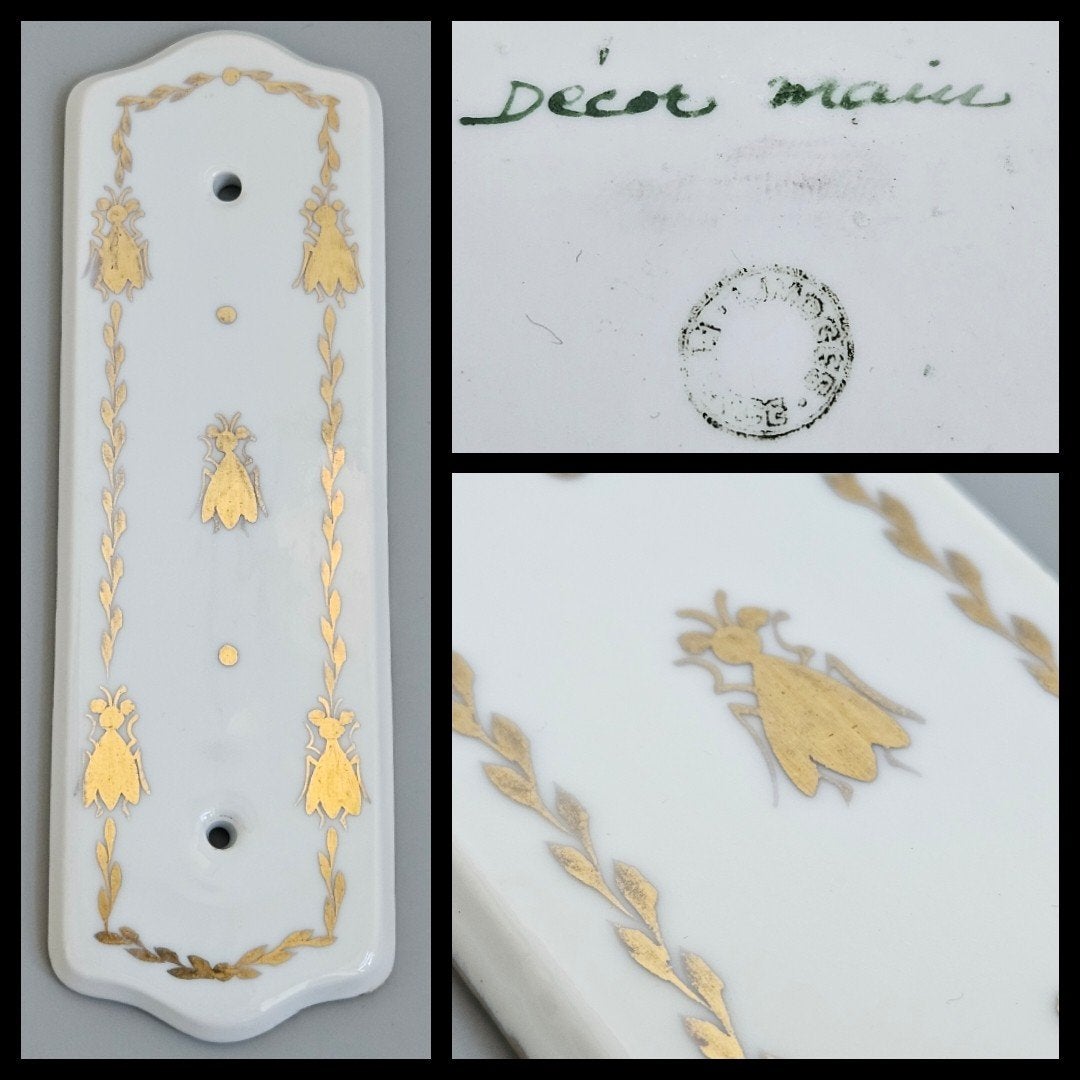 Antiek Lomiges porseleinen deurplaat, Regency stijl. Bijen., Antiek en Kunst, Ophalen of Verzenden