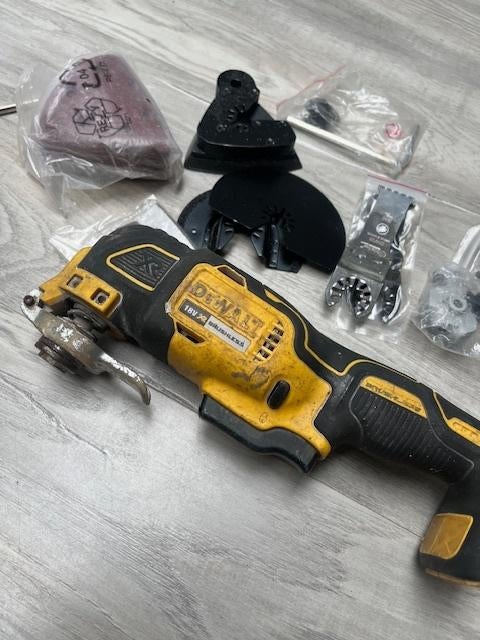 dewalt accu multitool, Ophalen of Verzenden, Zo goed als nieuw