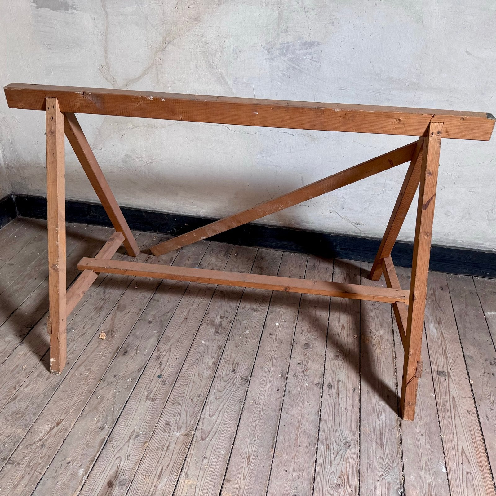Houten schraag - 127cm breed, 75cm hoog, Doe-het-zelf en Verbouw, Ophalen, Gebruikt, Minder dan 2 meter