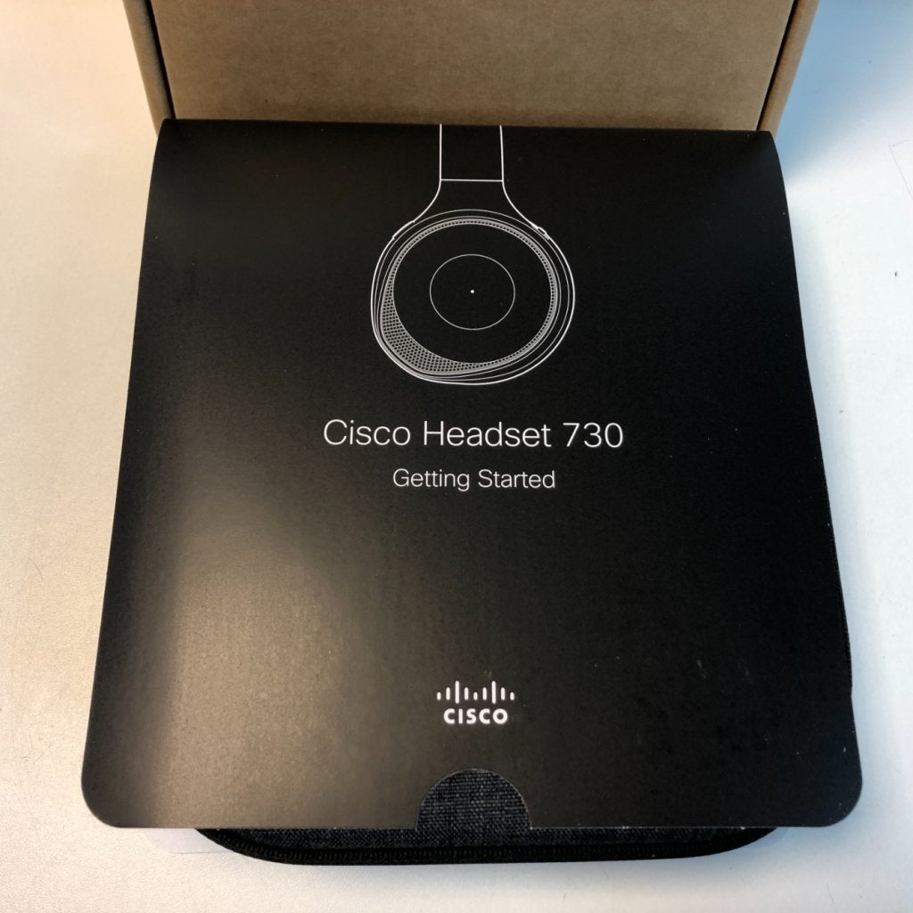 Cisco Headset 730 Wireless Dual On-Ear Bluetooth Headset, Cisco, Nieuw, Support@cisco.com, 170 West Tasman Dr.
San Jose, CA 95134
USA