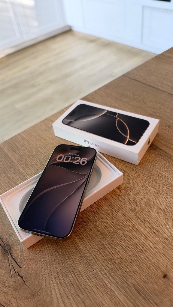 Apple iPhone 16 Pro 256 GB – Naturel Titanium