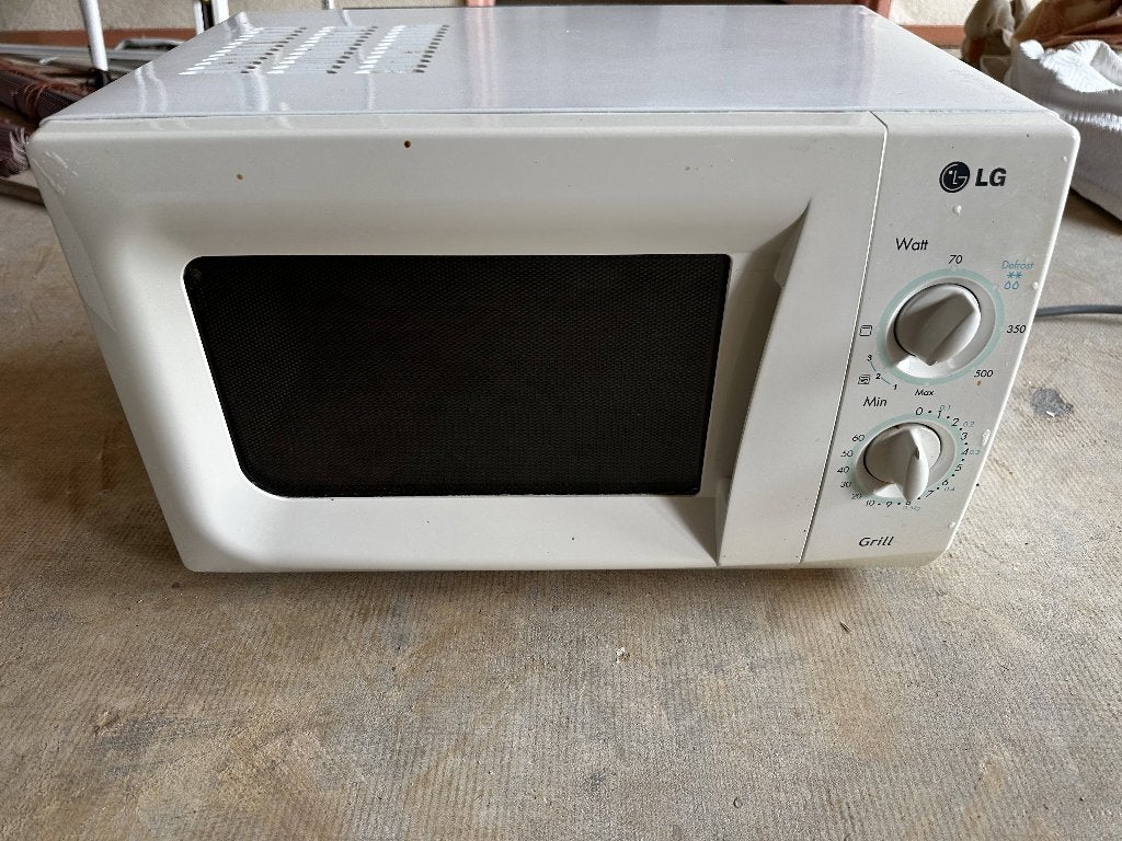 Te koop LG Magnetron, Ophalen, Gebruikt, Grill, Magnetron