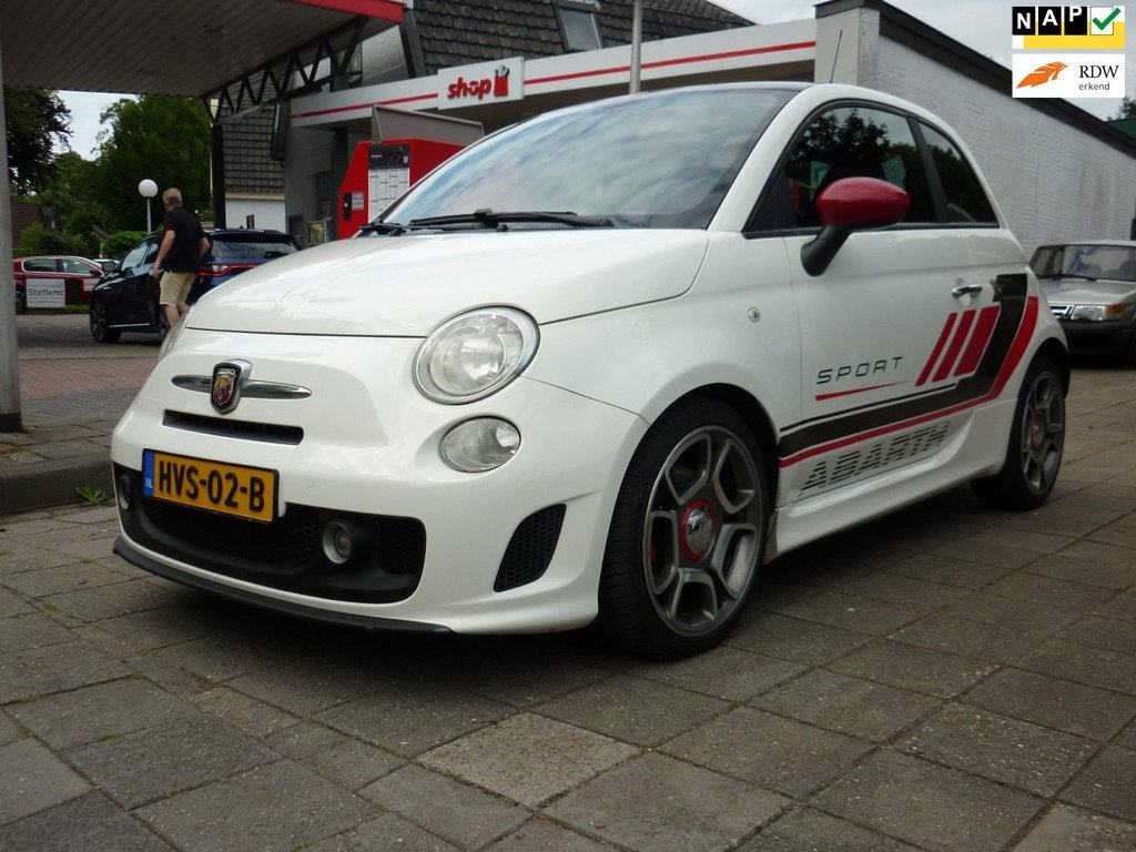 Fiat 500 1.4-16V Abarth 175hp,panoramadak,navi., Auto's, Fiat, Voorwielaandrijving, Euro 5, Gebruikt, Zwart