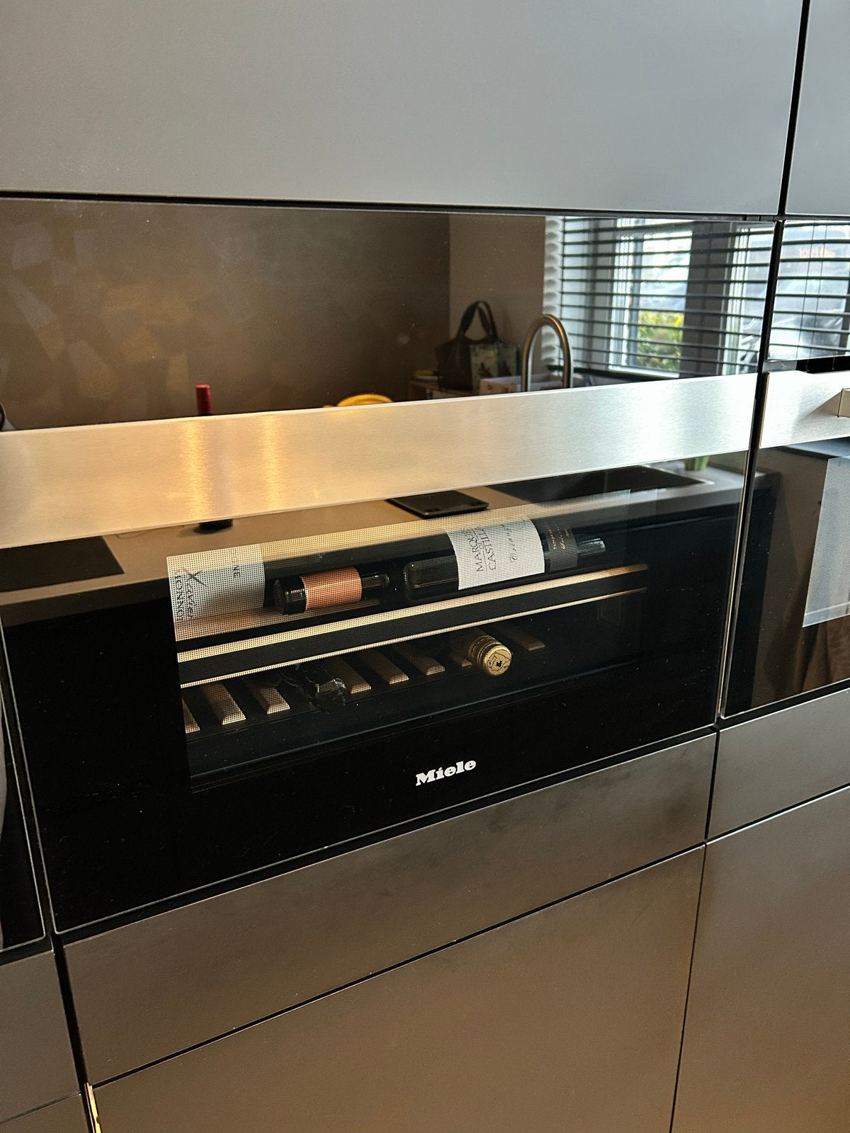 Miele KWT 7112 iG inbouw wijnklimaatkast, Ophalen, Zonder vriesvak, Zo goed als nieuw, 45 tot 60 cm