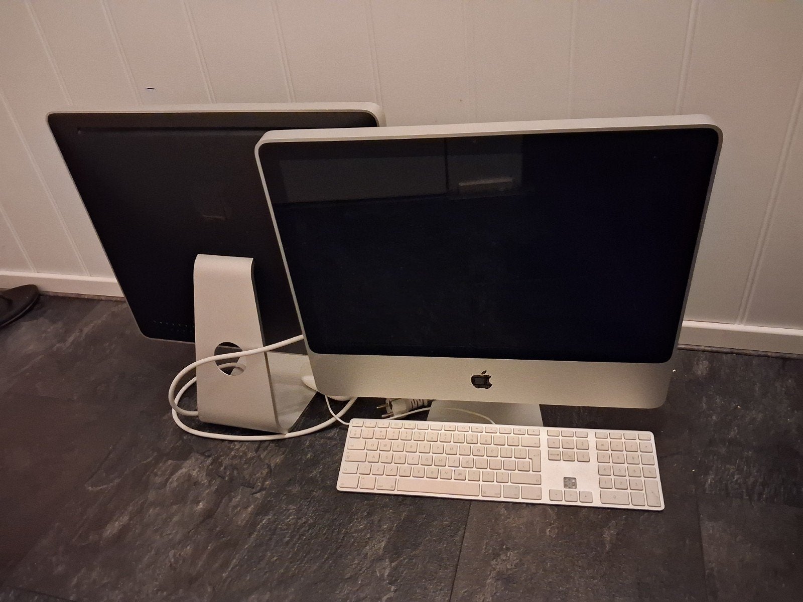2 X Apple iMac Desktop Computer met toetsenbord, Computers en Software, Apple Desktops, Gebruikt, HDD en SSD, 8 GB, IMac