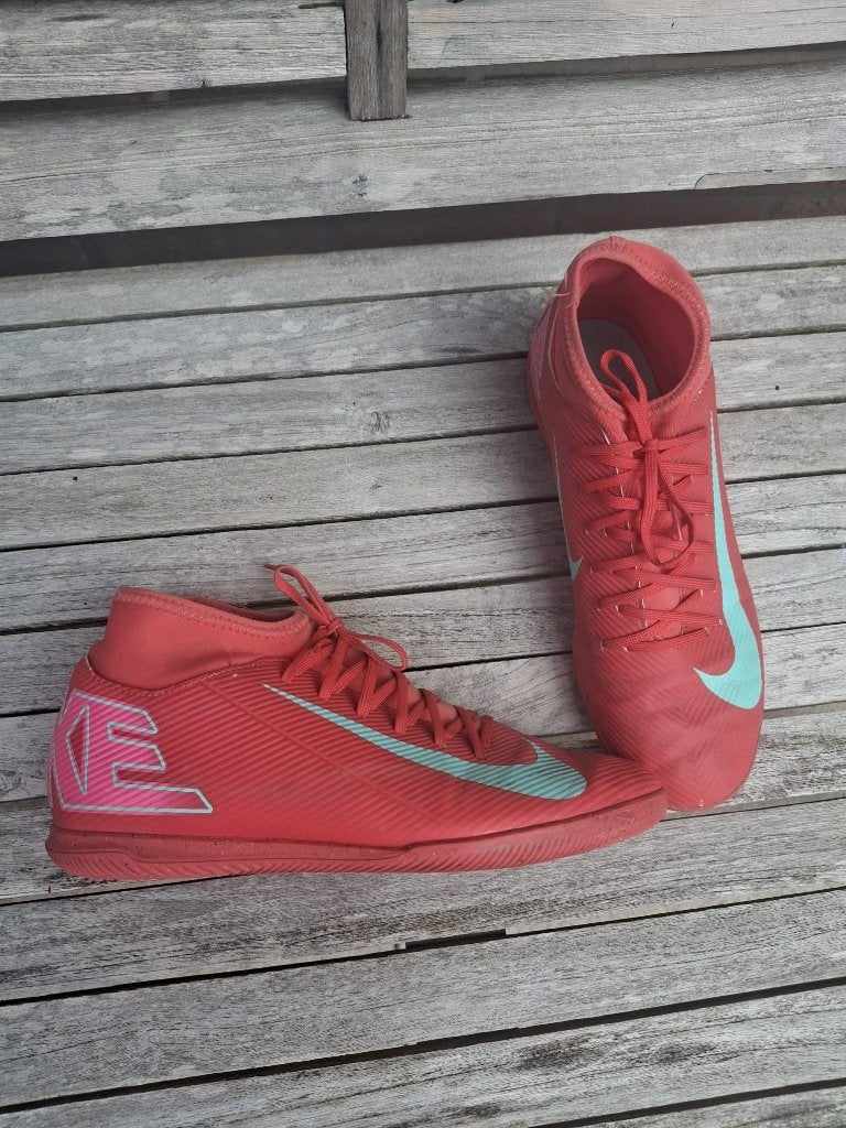 Nike mercurial gymschoenen /  zaalvoetbal schoenen maat 42, Overige kleuren, Sportschoenen, Nike, Ophalen of Verzenden