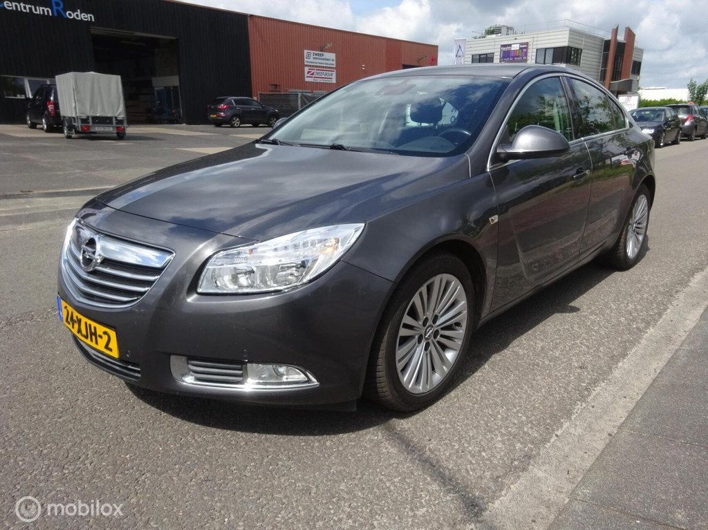 Opel Insignia 2.0 CDTI EcoFLEX Business Edition, Auto's, Opel, Euro 5, 4 cilinders, 23 km/l, Origineel Nederlands