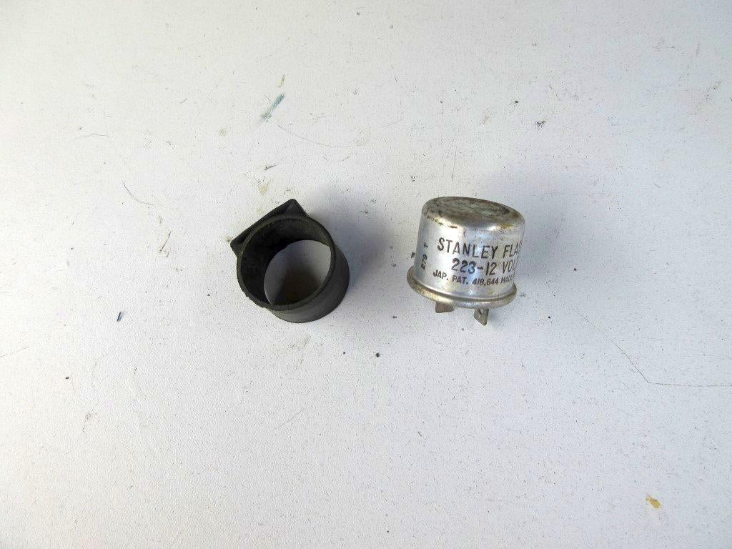Kawasaki Z750E knipperlicht relais KZ750 relay knipper licht, Motoren, Accessoires | Overige, Gebruikt, Ophalen of Verzenden