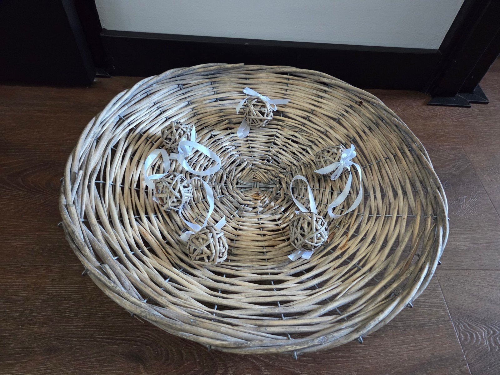 Decoratieve rieten rotan  schaal met rotan rieten ballen, Gebruikt, Gevlochten, Schaal, Rond