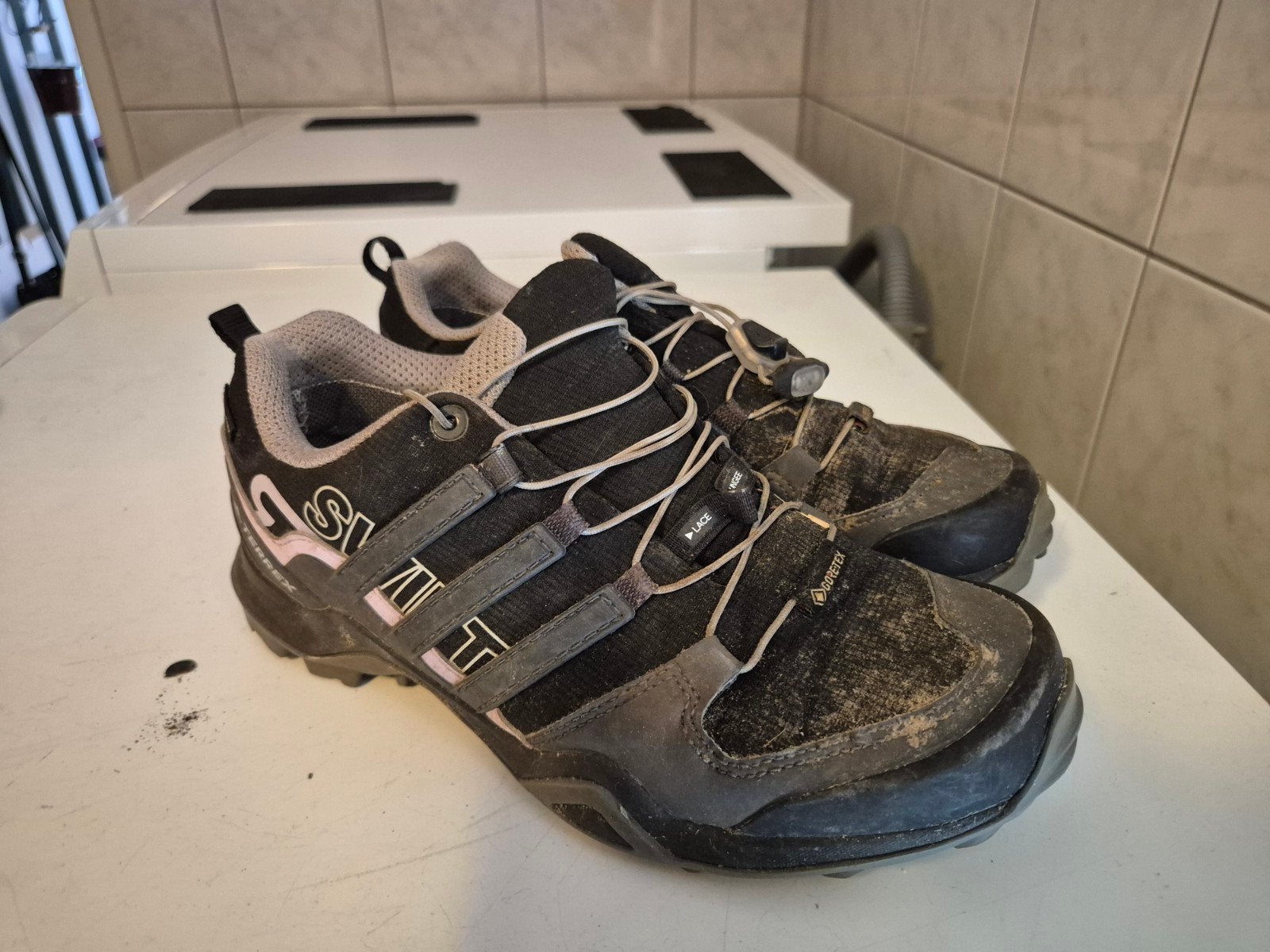 Adidas Terrex Gore-Tex wandelschoenen - Maat 38, Ophalen, Zo goed als nieuw, Schoenen