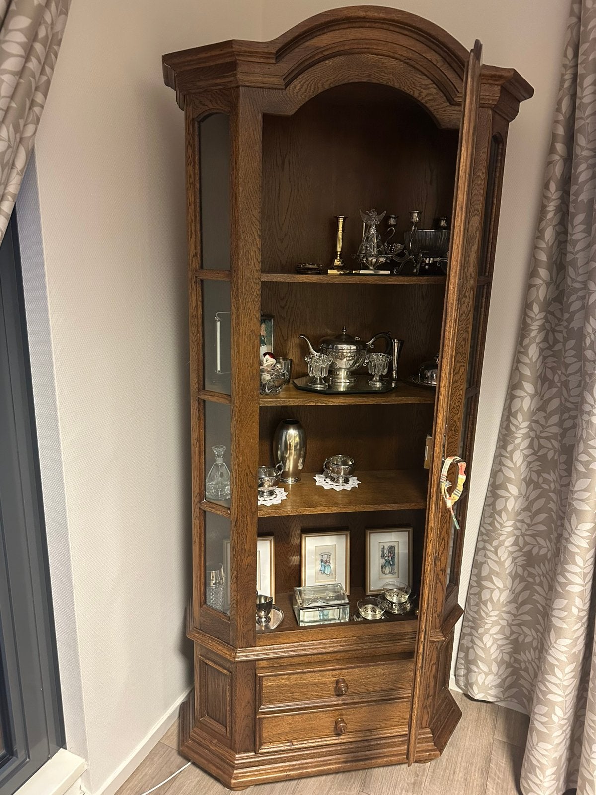 Mooie vitrine kast, Huis en Inrichting, Kasten | Vitrinekasten, Ophalen, 25 tot 50 cm, 50 tot 100 cm