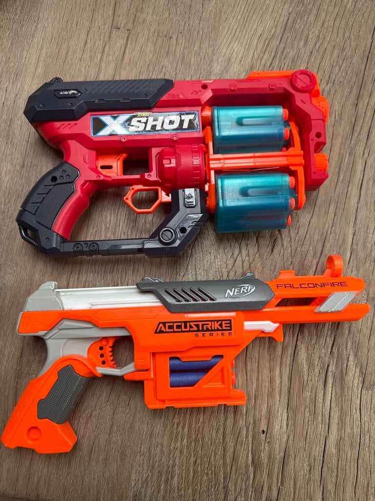 Nerf en X-Shot Blasters - Set van 2 Speelgoedgeweren, Ophalen of Verzenden, Gebruikt, Jongen of Meisje