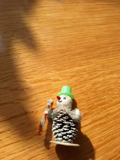 Dennenappel figuurtjes  h, Diversen, Gebruikt, Onbekend, Ophalen of Verzenden, Losse verkoop