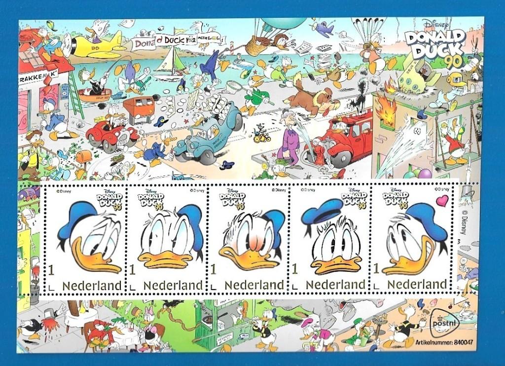 NVPH V3642P Donald Duck 90 jaar (postzegelvel), Verzenden, Na 1940, Postfris