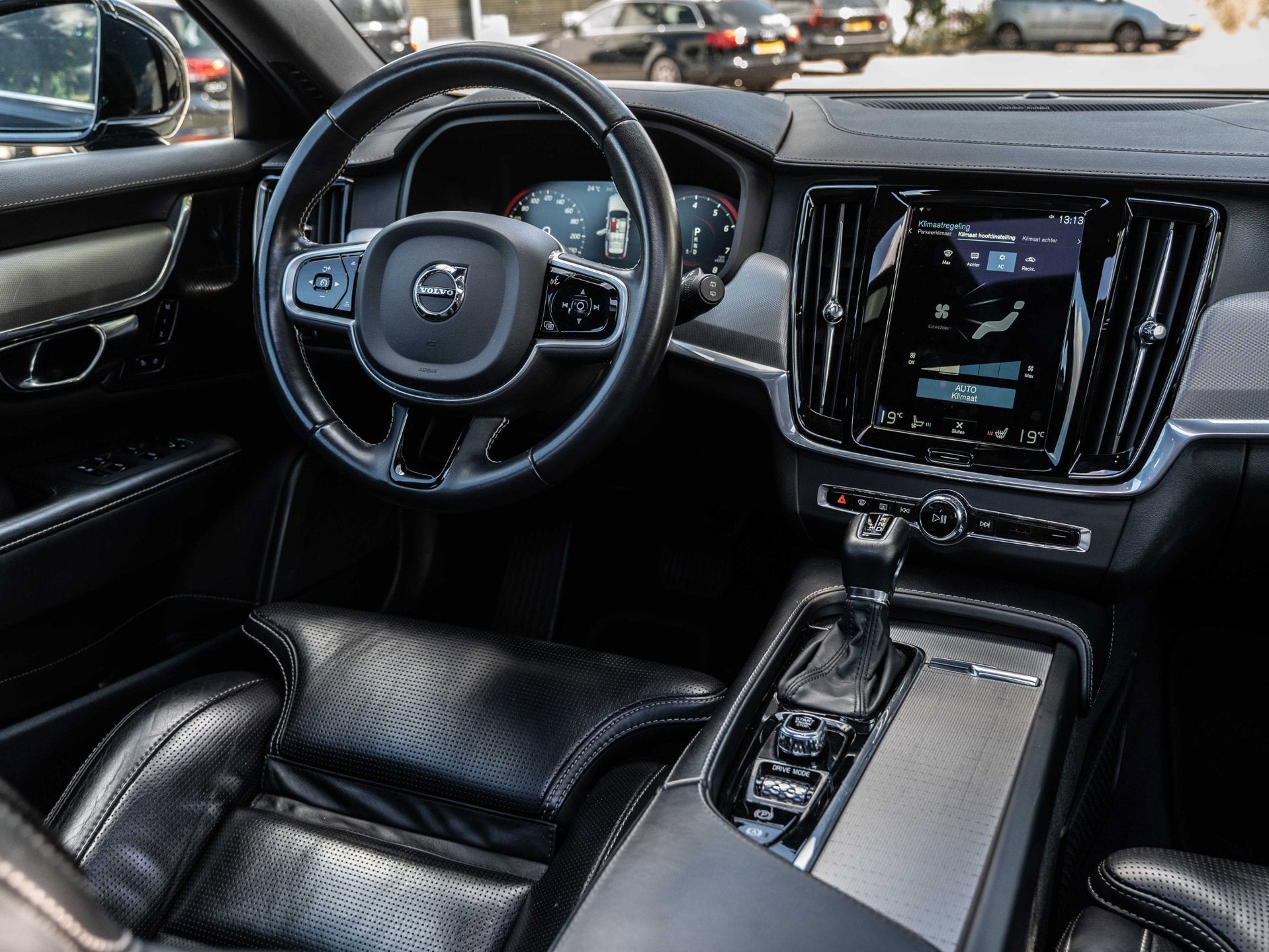 Volvo V90