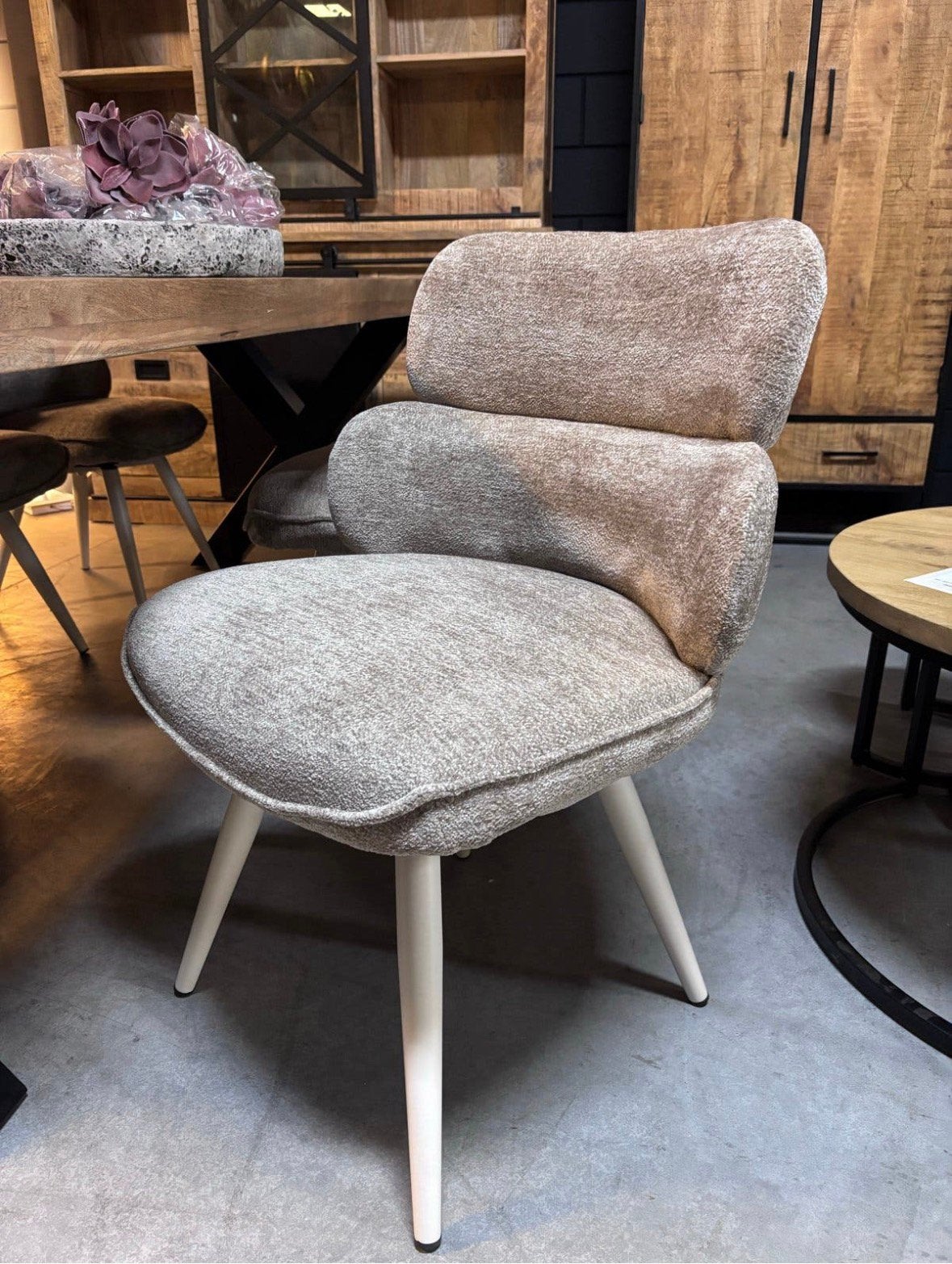 Set van 6 eetkamerstoelen taupe SHOWROOM OPRUIMING, Ophalen, Zo goed als nieuw