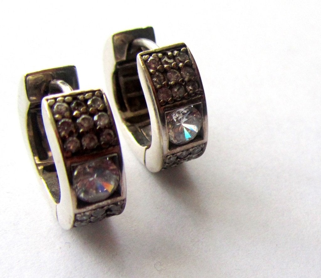 Prachtige 925 zilveren Stekers Oorbellen met Saffier, Ophalen, Zilver, Oorbellen, Met edelsteen