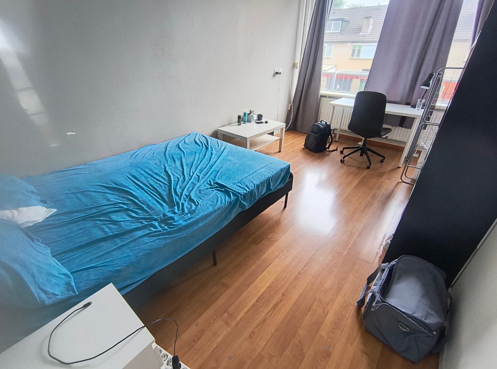 Complete furniture set for student room – €200, Ophalen, Hout, Cd's
