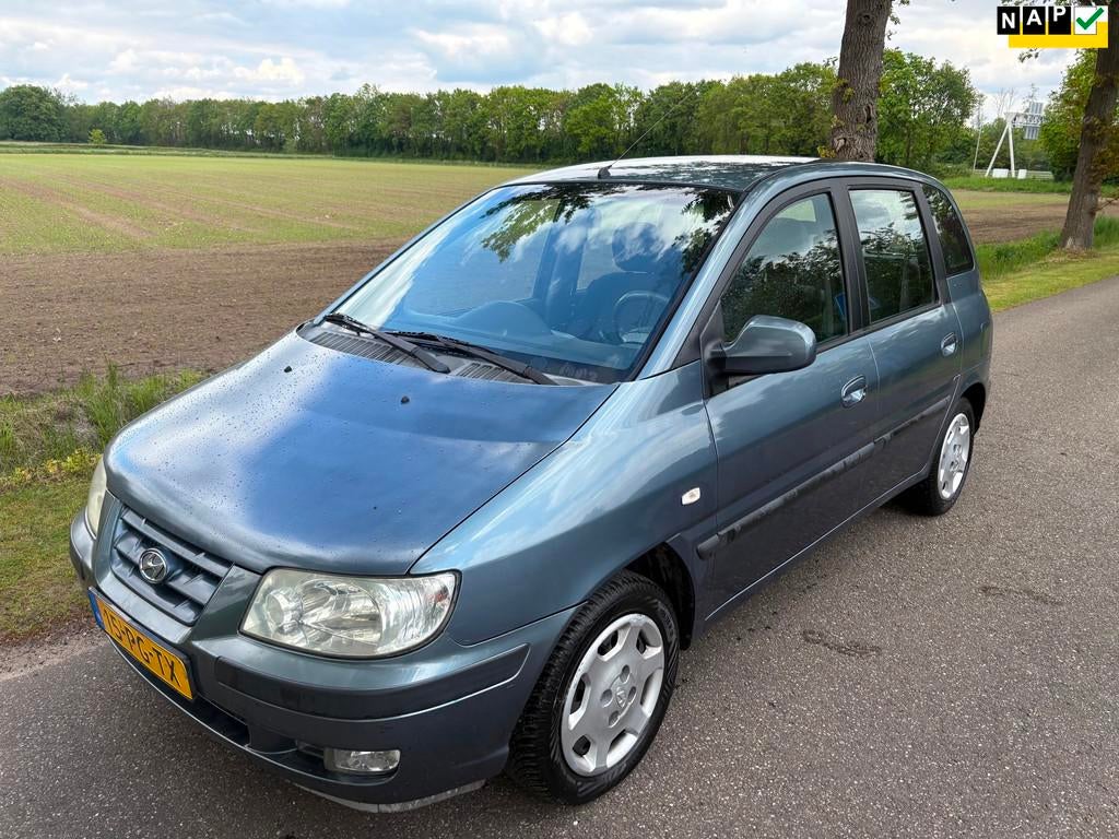 Hyundai Matrix 1.8i GLS Automaat/Airco/Trekhaak/Elektr ramen, Auto's, Hyundai, Bedrijf, Te koop, Matrix, ABS, Airbags, Airconditioning