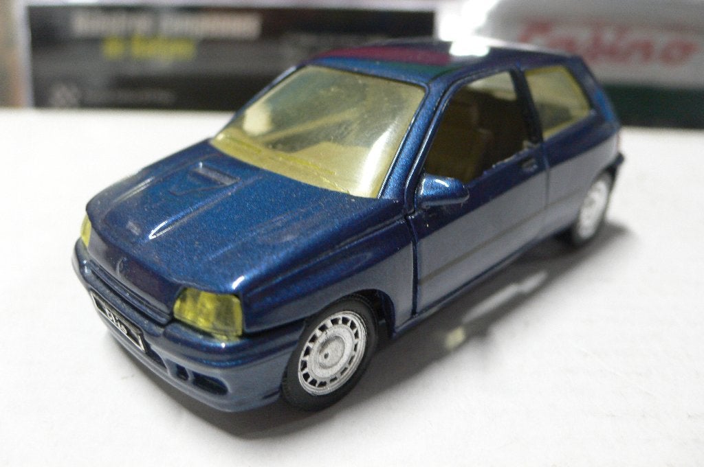 renault clio williams -solido1/43 -deur mist binnenbekleding, Hobby en Vrije tijd, Modelauto's | 1:43, Verzenden, Gebruikt, Auto