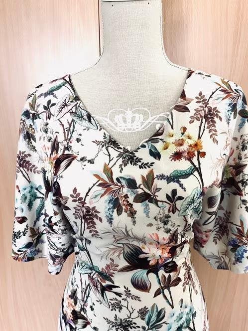 Steps beige bloemen jurk maat 40, Maat 38/40 (M), Beige, Ophalen of Verzenden, Zo goed als nieuw