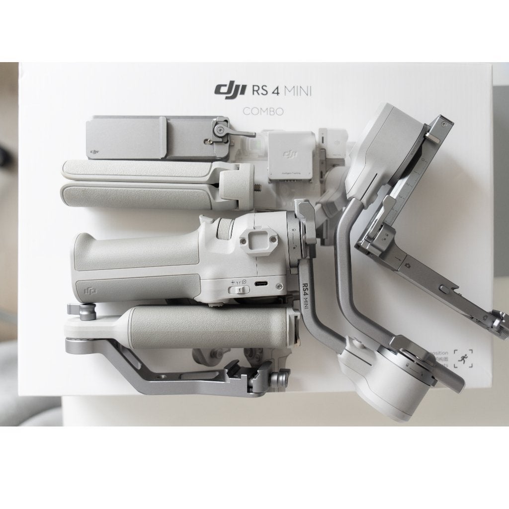 DJI RS 4 Mini Combo gimbal - compleet met doos en factuur, DJI, Gimbal, Ophalen of Verzenden, Zo goed als nieuw