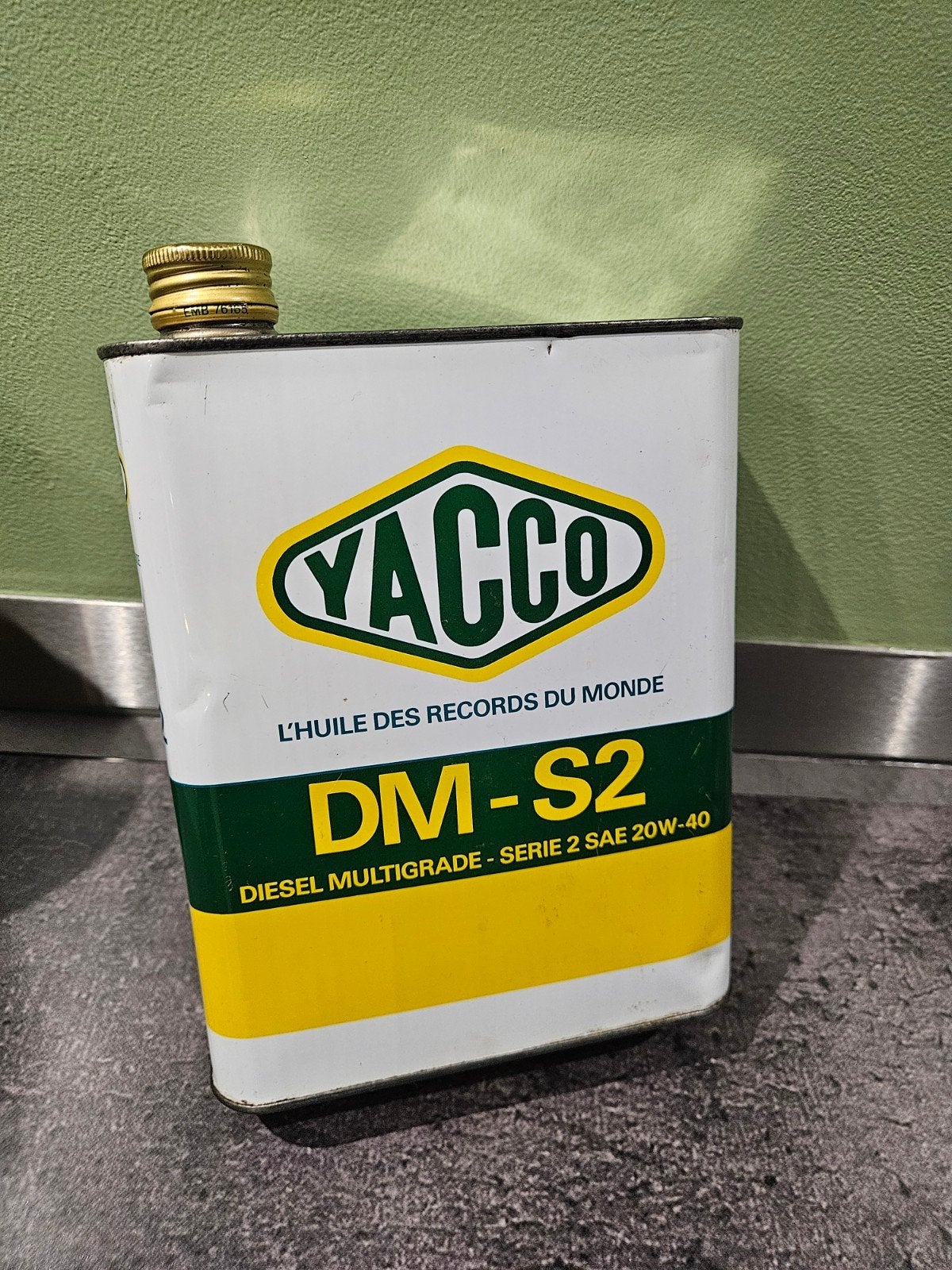 YACCO olieblik DM-S2 Diesel Multigrade (2 Liter), Verzamelen, Ophalen of Verzenden, Gebruikt, Overige