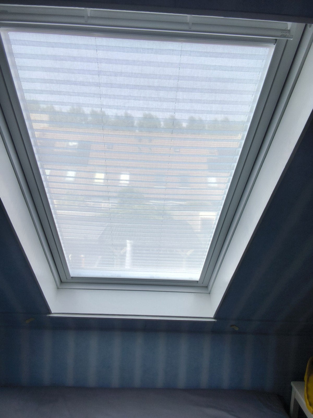 velux verduisterend rolgordijn +plisse-wit/wit handmatig, Ophalen, Duo rolgordijn, Rolgordijn, Verduisterend
