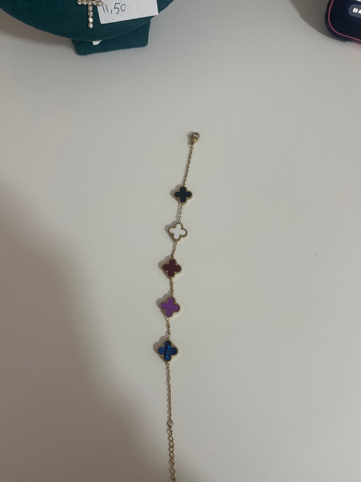 Diverse kleuren vancleef armband, Overige materialen, Ophalen of Verzenden, Zo goed als nieuw, Met bedels of kralen