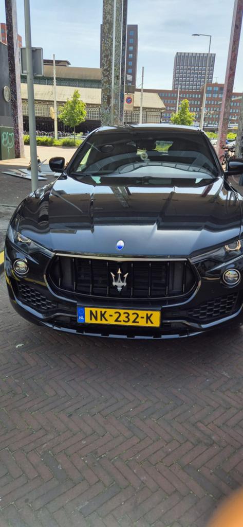 Maserati Levante V6 Diesel 275pk AWD Aut. 2017 Zwart, Zwart, Diesel, Vierwielaandrijving, Particulier